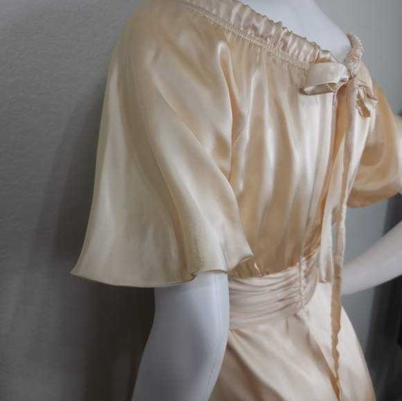 MAX AND CLEO Cream Silk Puff Sleeve Dress Size 2 - Picture 10 of 15